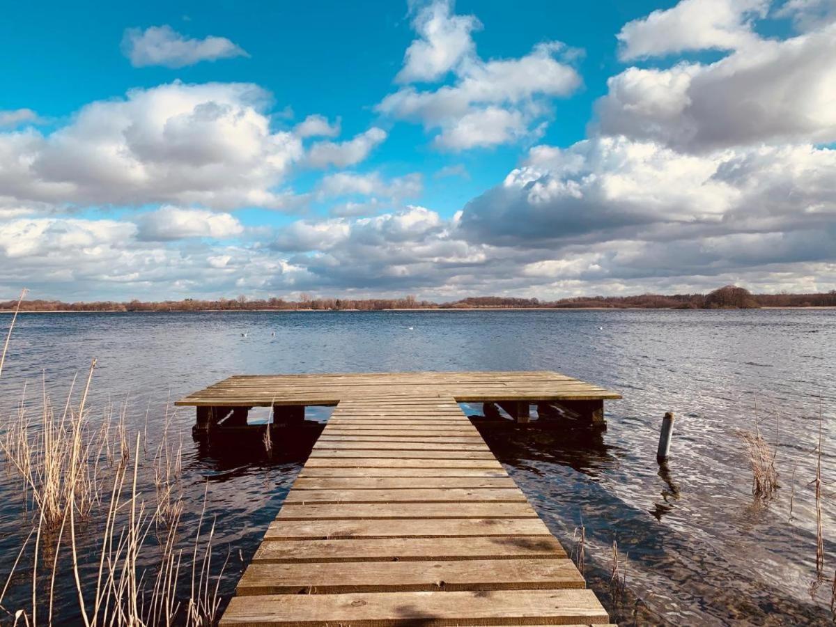 Seehotel Zarrentin Zarrentin am Schaalsee Kültér fotó